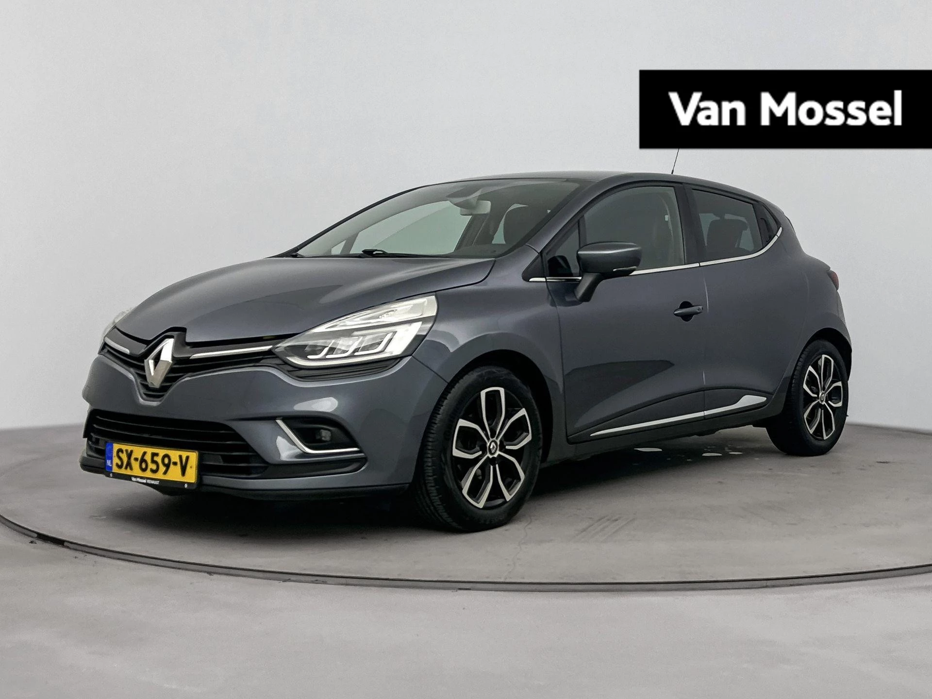 Renault-Clio-image-0