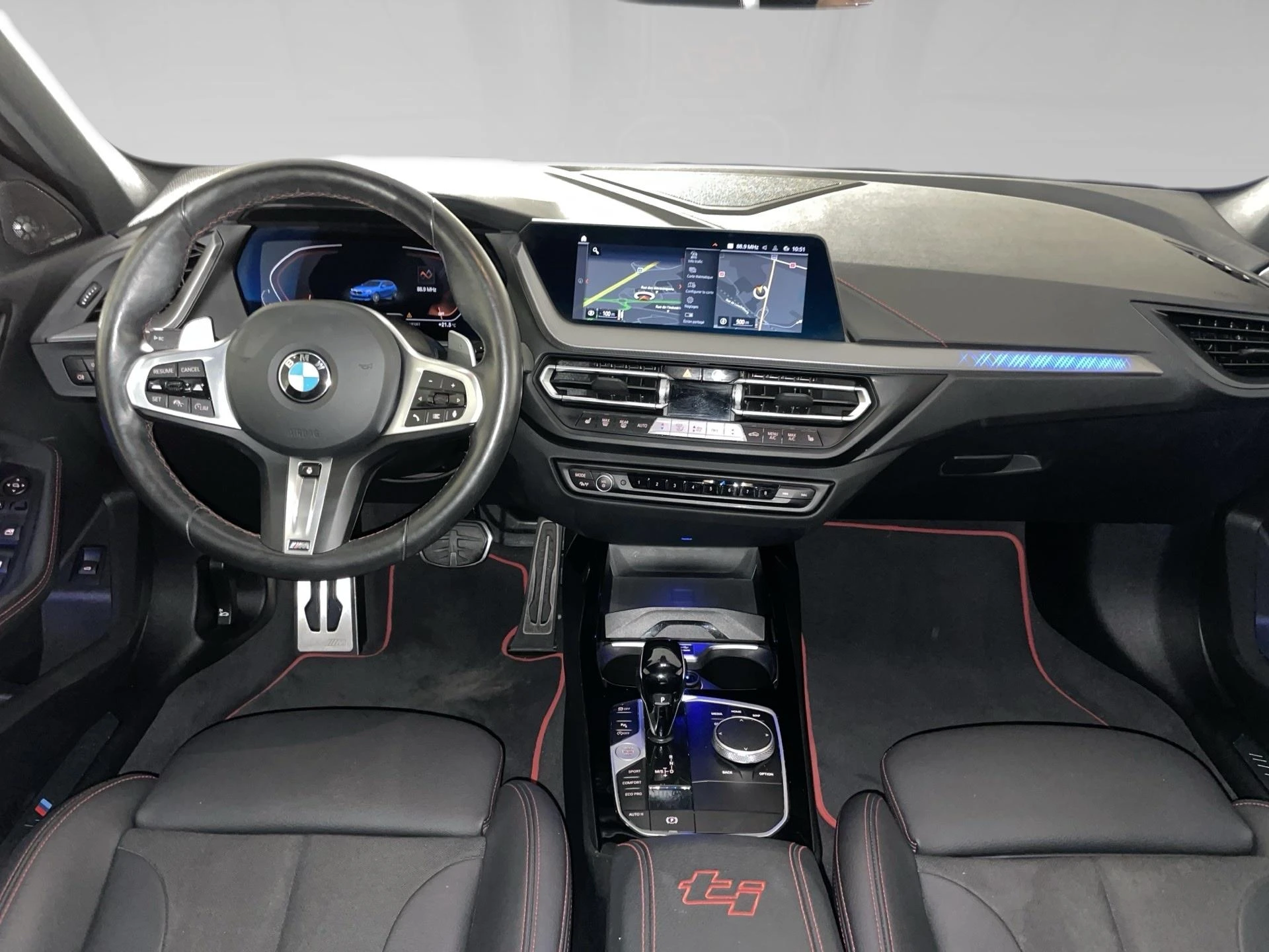 BMW-Série 1-image-4