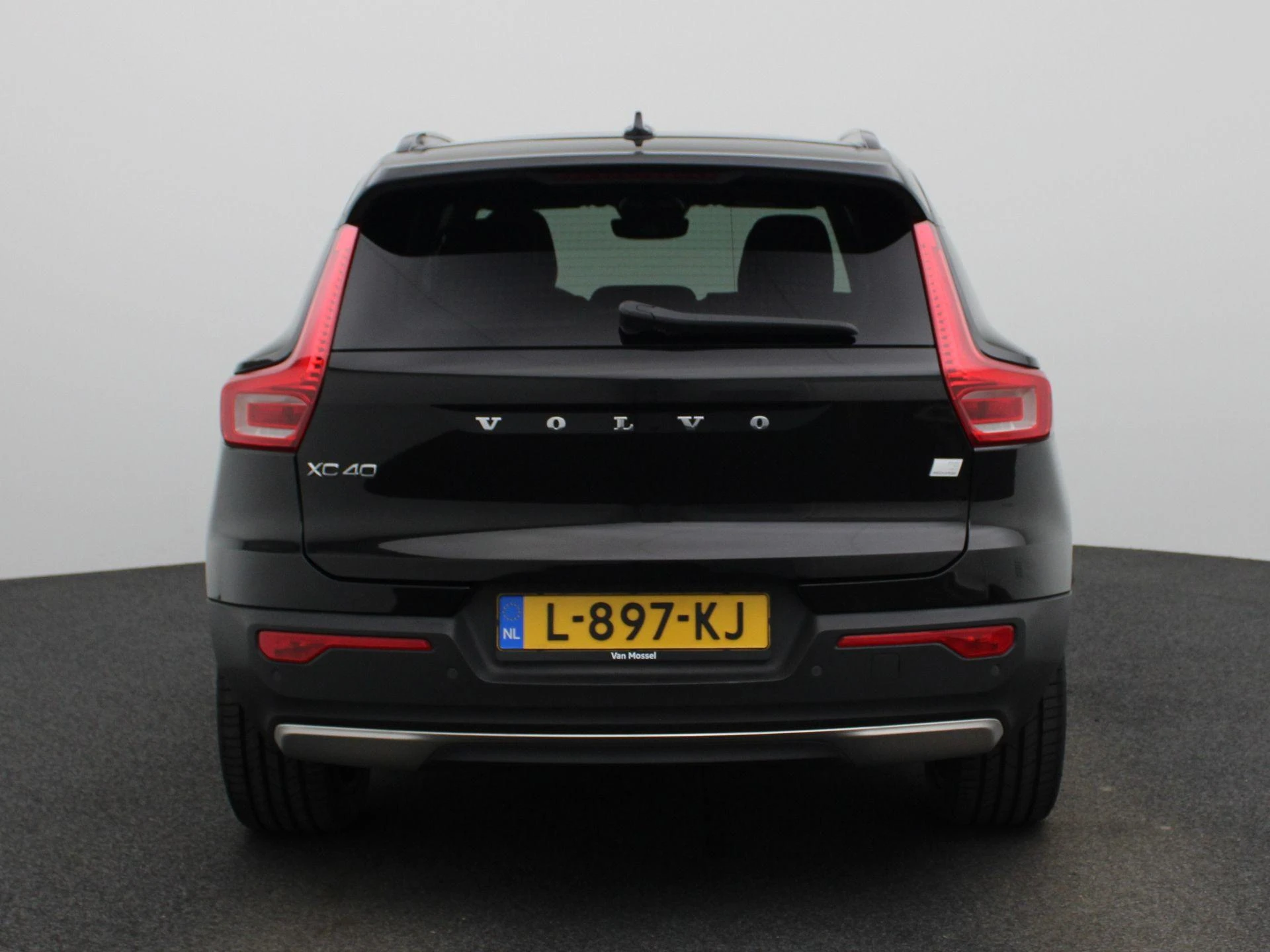 Volvo-XC40-image-4