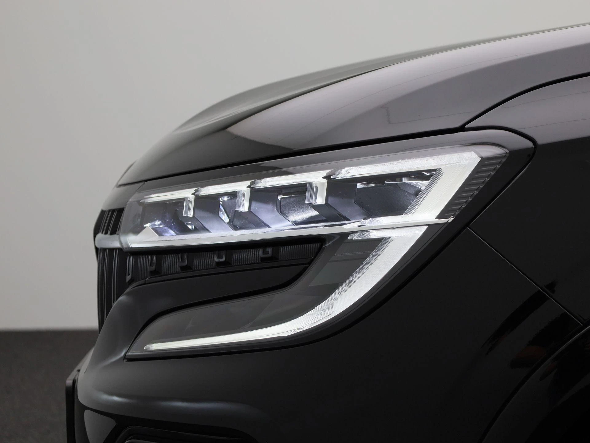 Renault-Espace-image-16