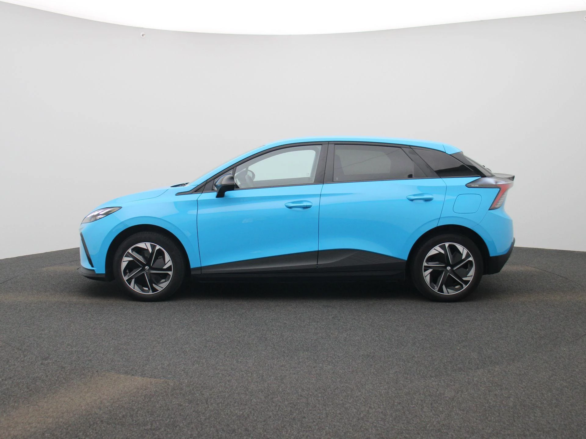 MG-MG4 EV-image-3