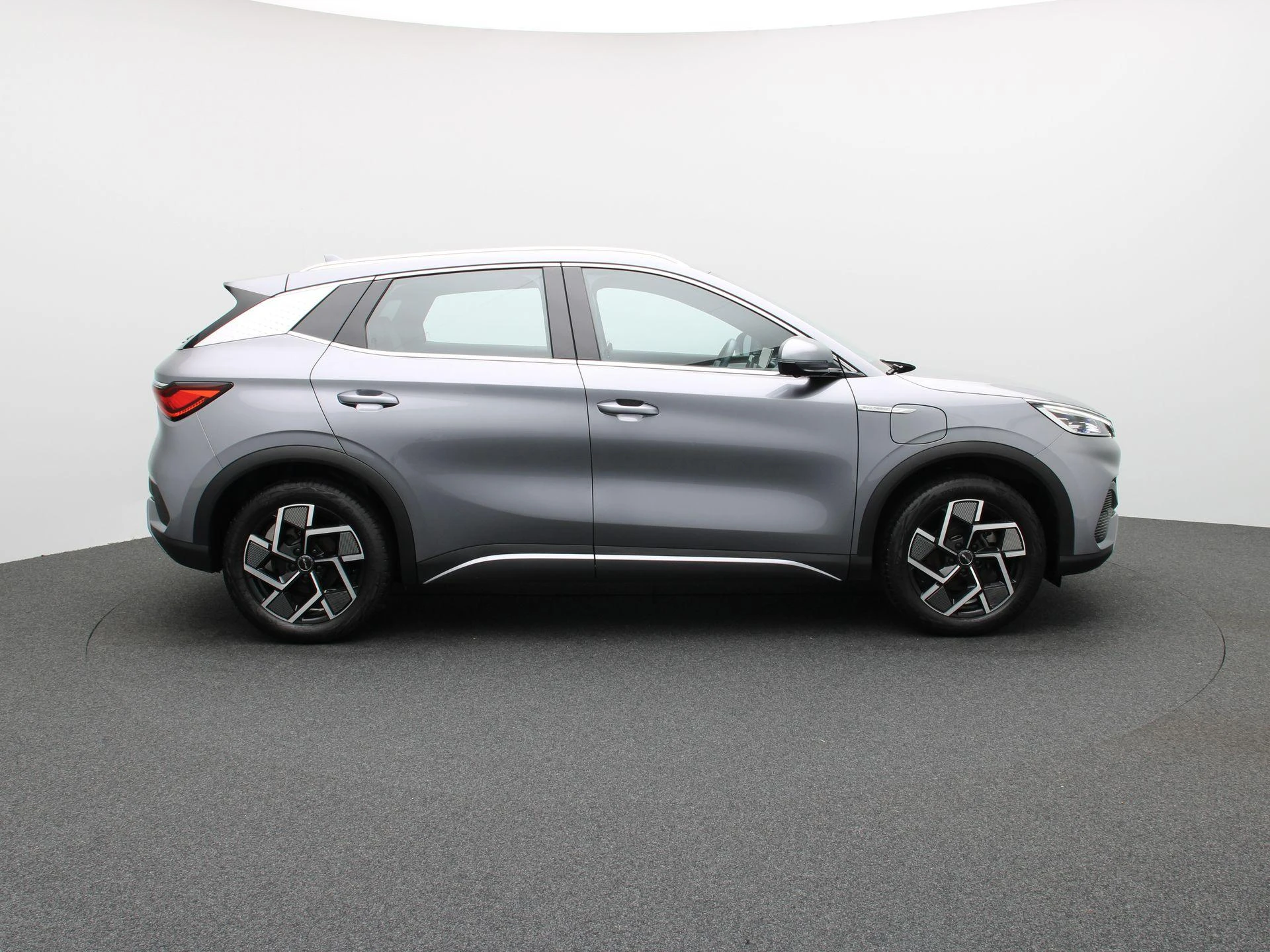 BYD-ATTO 3-image-5