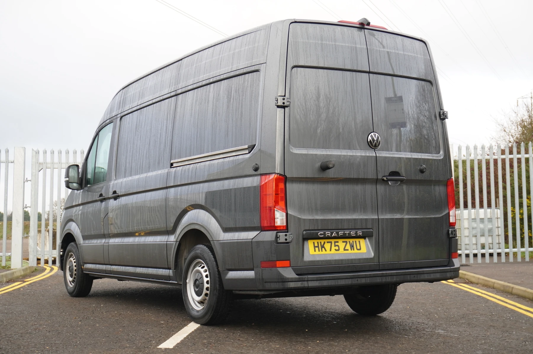 Volkswagen-Crafter-image-2