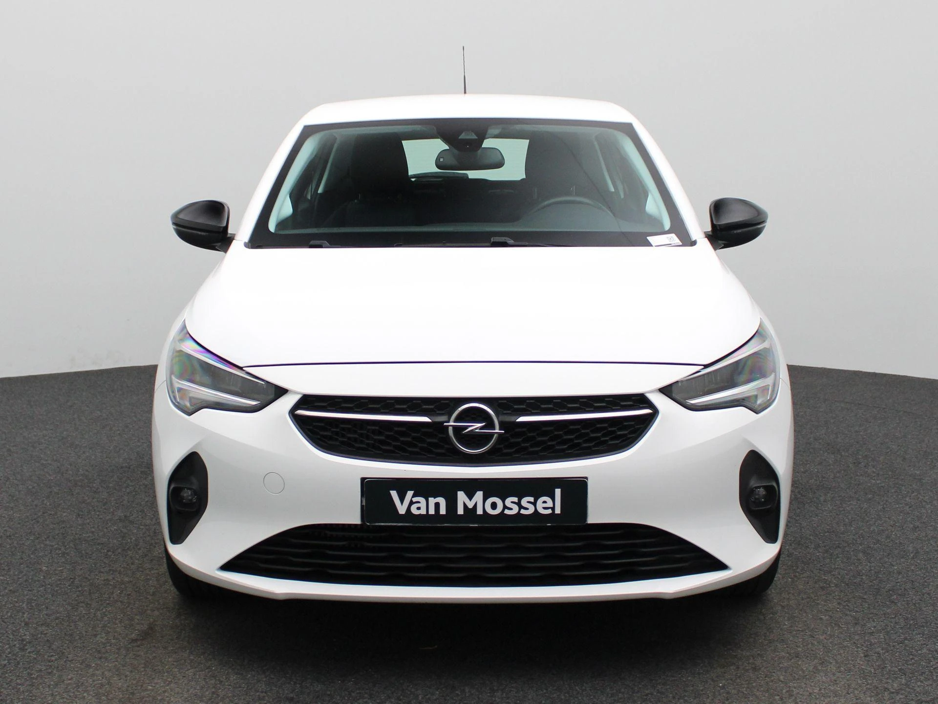 Opel-Corsa-image-2