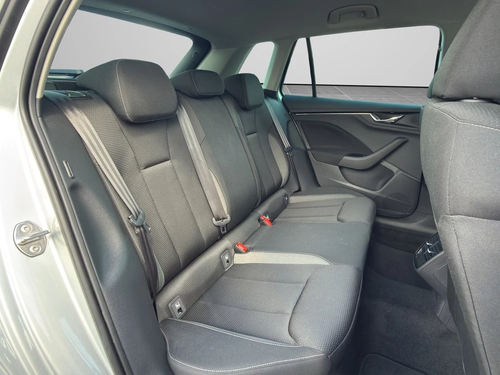 Škoda Kamiq 1.0 TSI Tour *KAMERA*LED*SITZHEIZUNG*