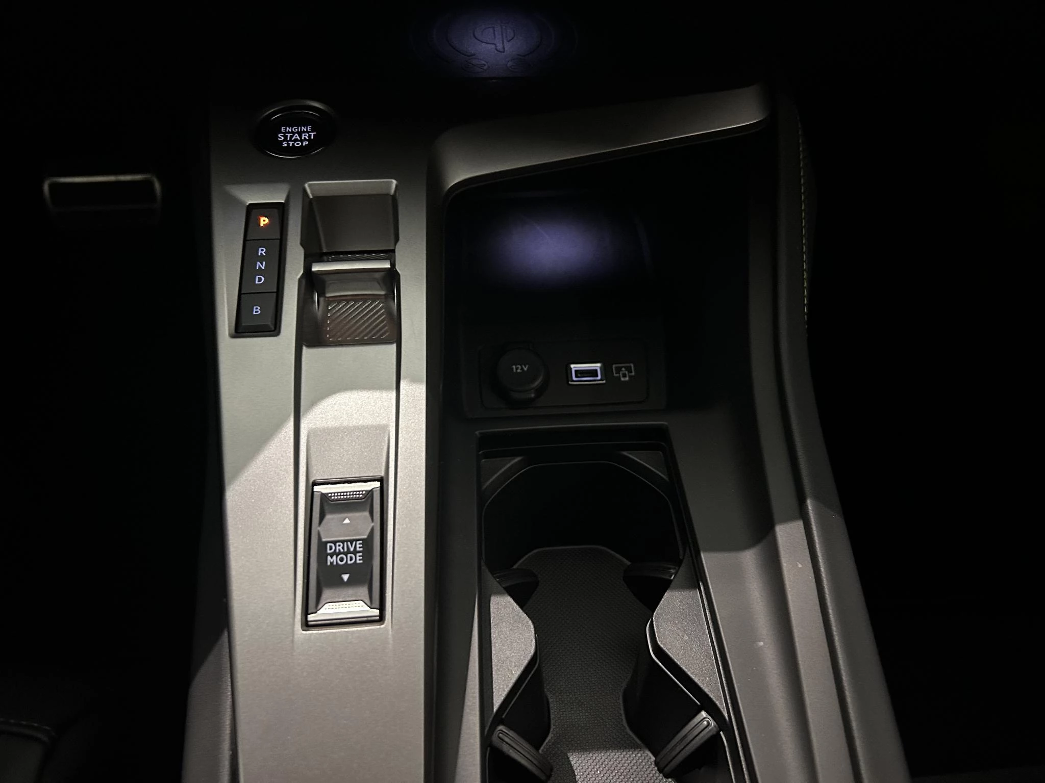 Peugeot-e-308-image-13