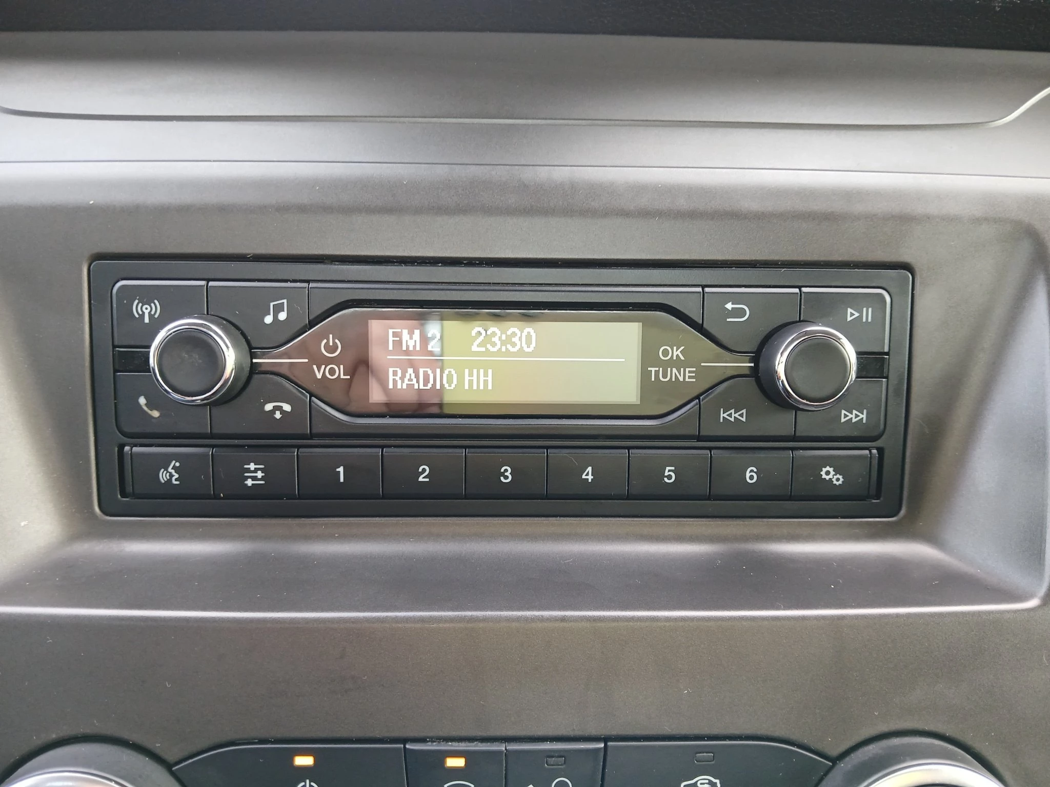 Ford-Transit-image-21