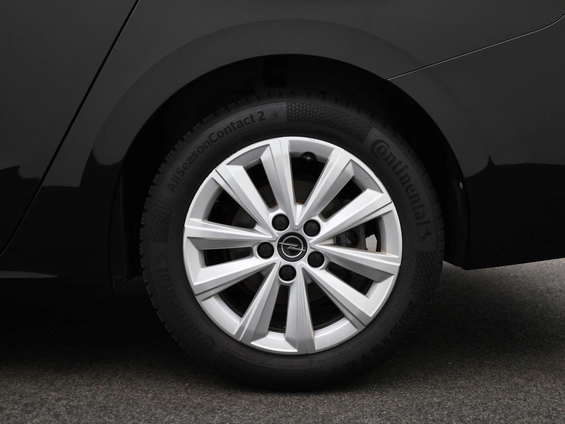 Opel-Astra-image-12