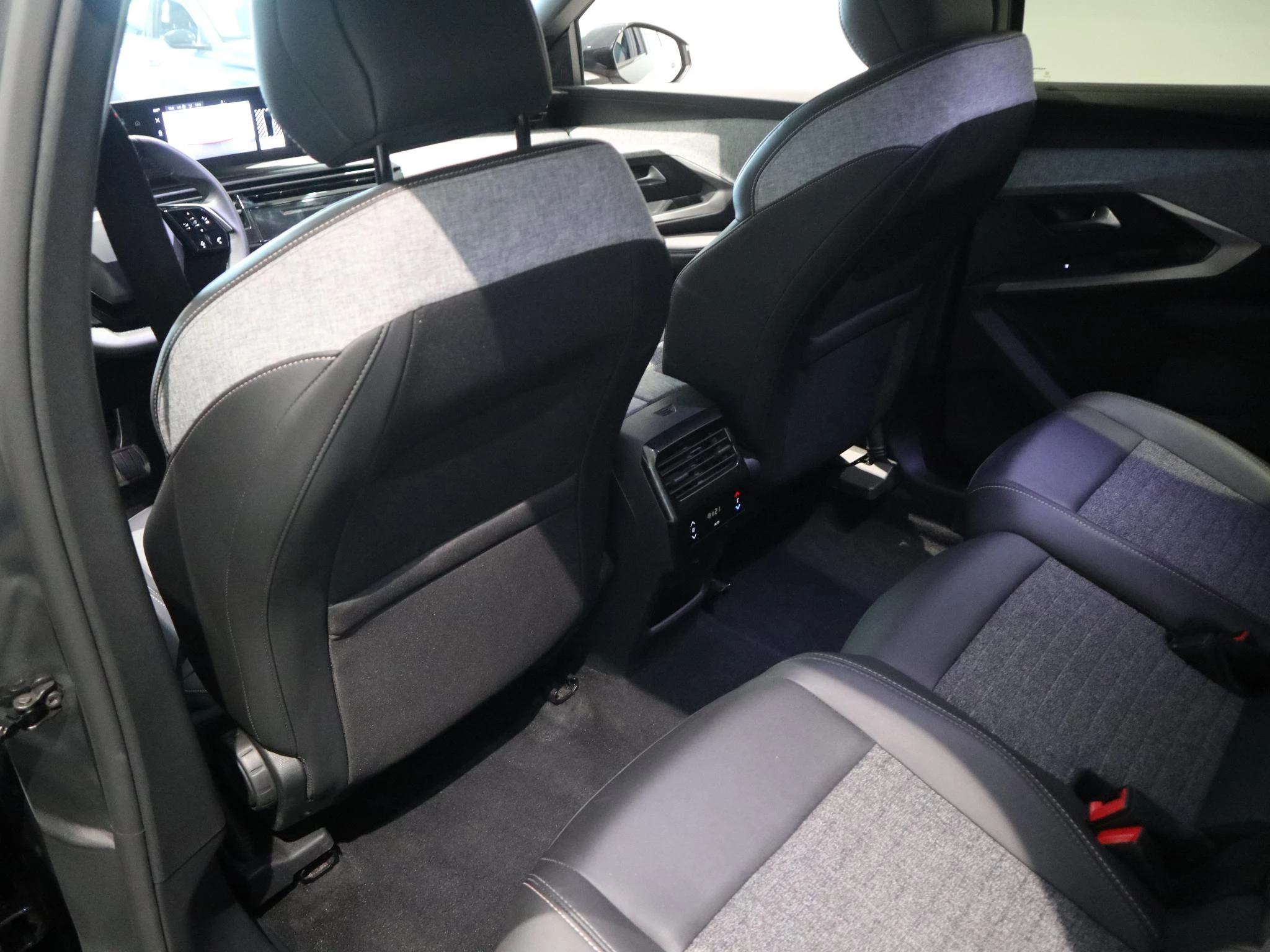 Peugeot-5008-image-10