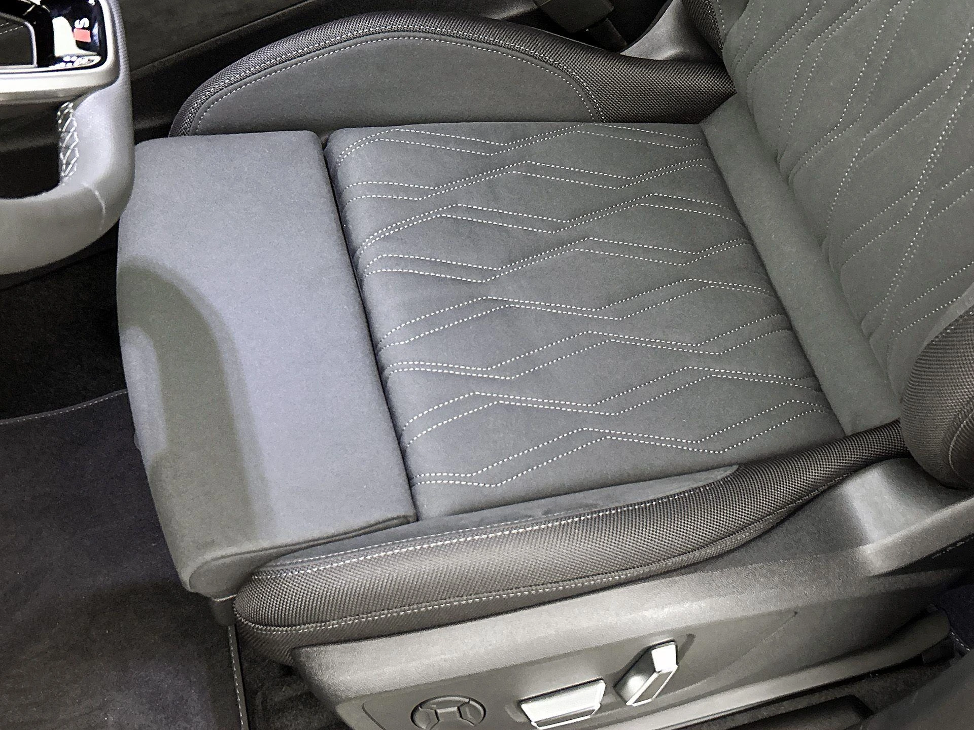 Audi-Q3-image-23