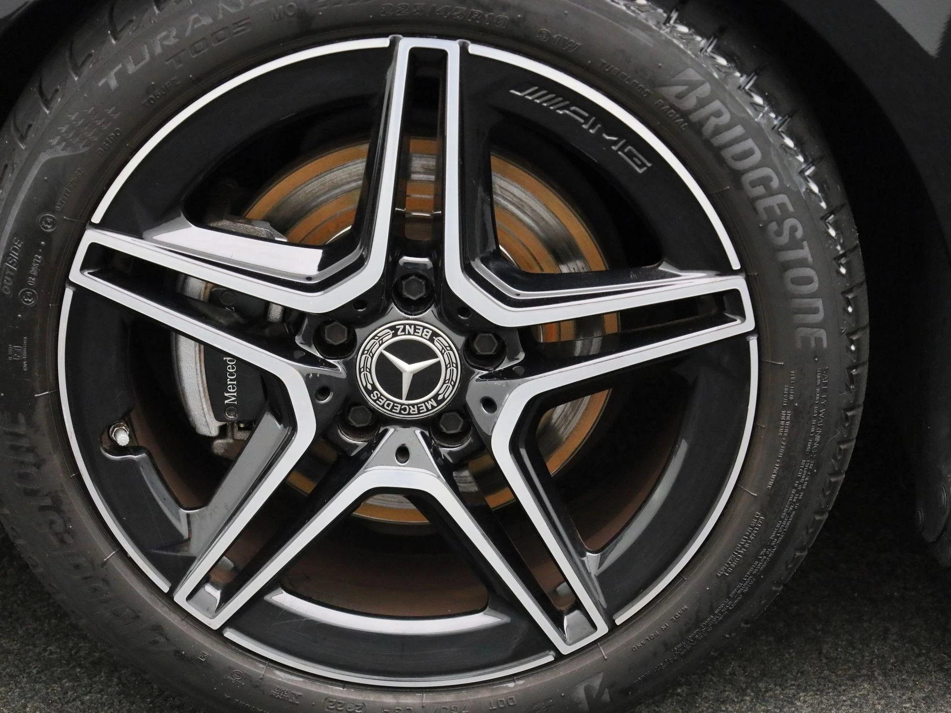 Mercedes-Benz-A-Klasse-image-11