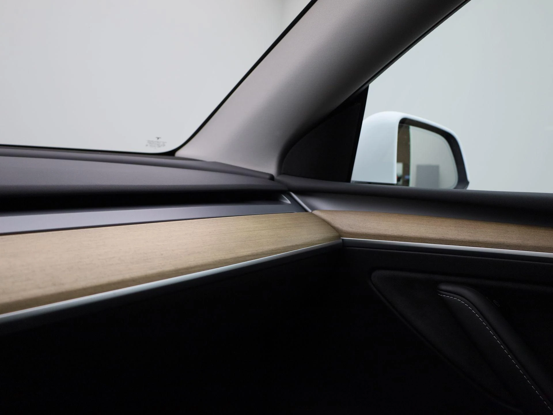 Tesla-Model Y-image-22