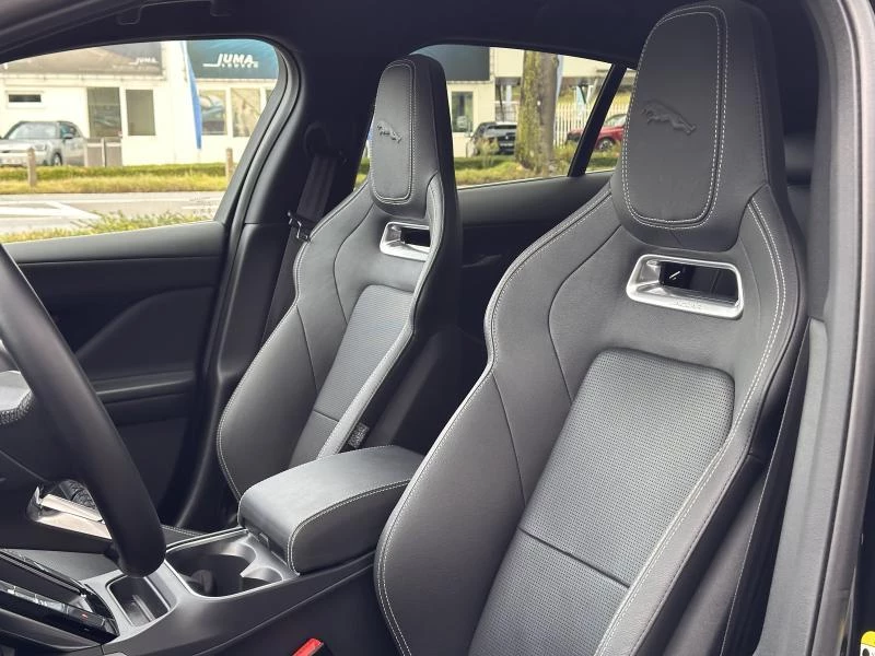 Jaguar I-PACE EV400 SE
