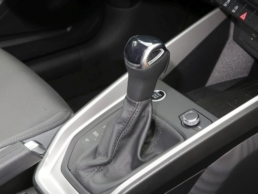 Audi-A1 Sportback-image-13