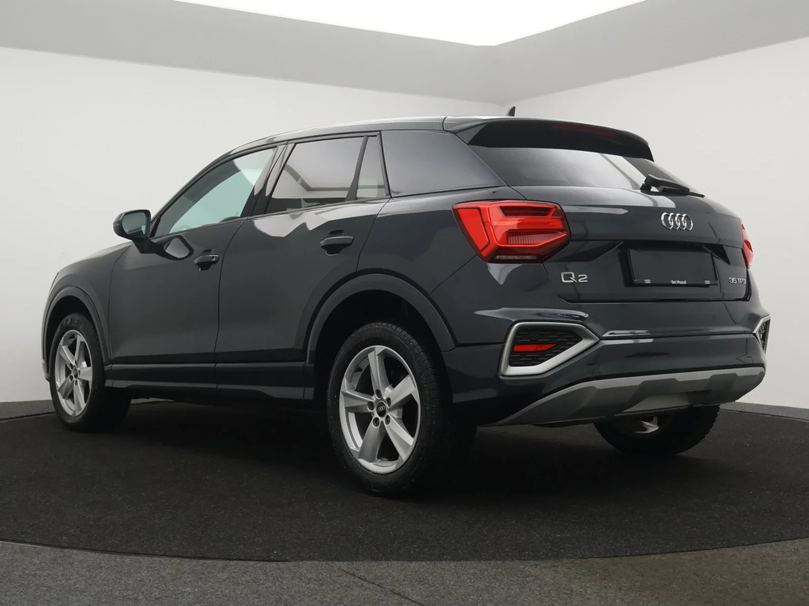 Audi Q2 Audi Q2 Business Edition Advanced 35TFSI 150PK *AUTOMAAT*LEDER*NAVI*CAMERA*PDC*ACC*VIRTUAL COCKPIT*.
