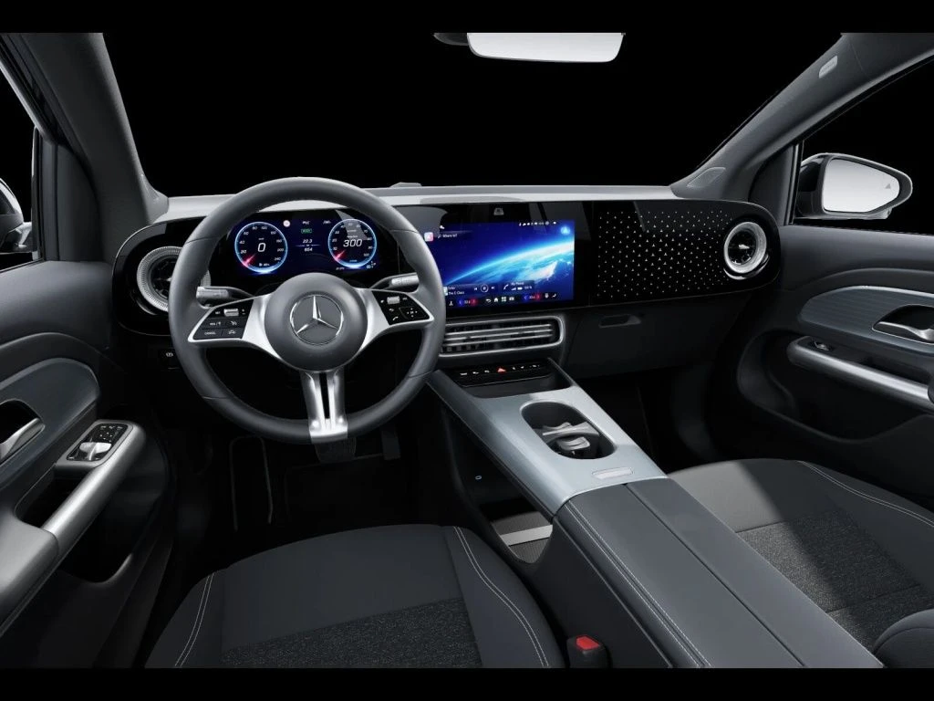 Mercedes-Benz-GLA 200-image-8