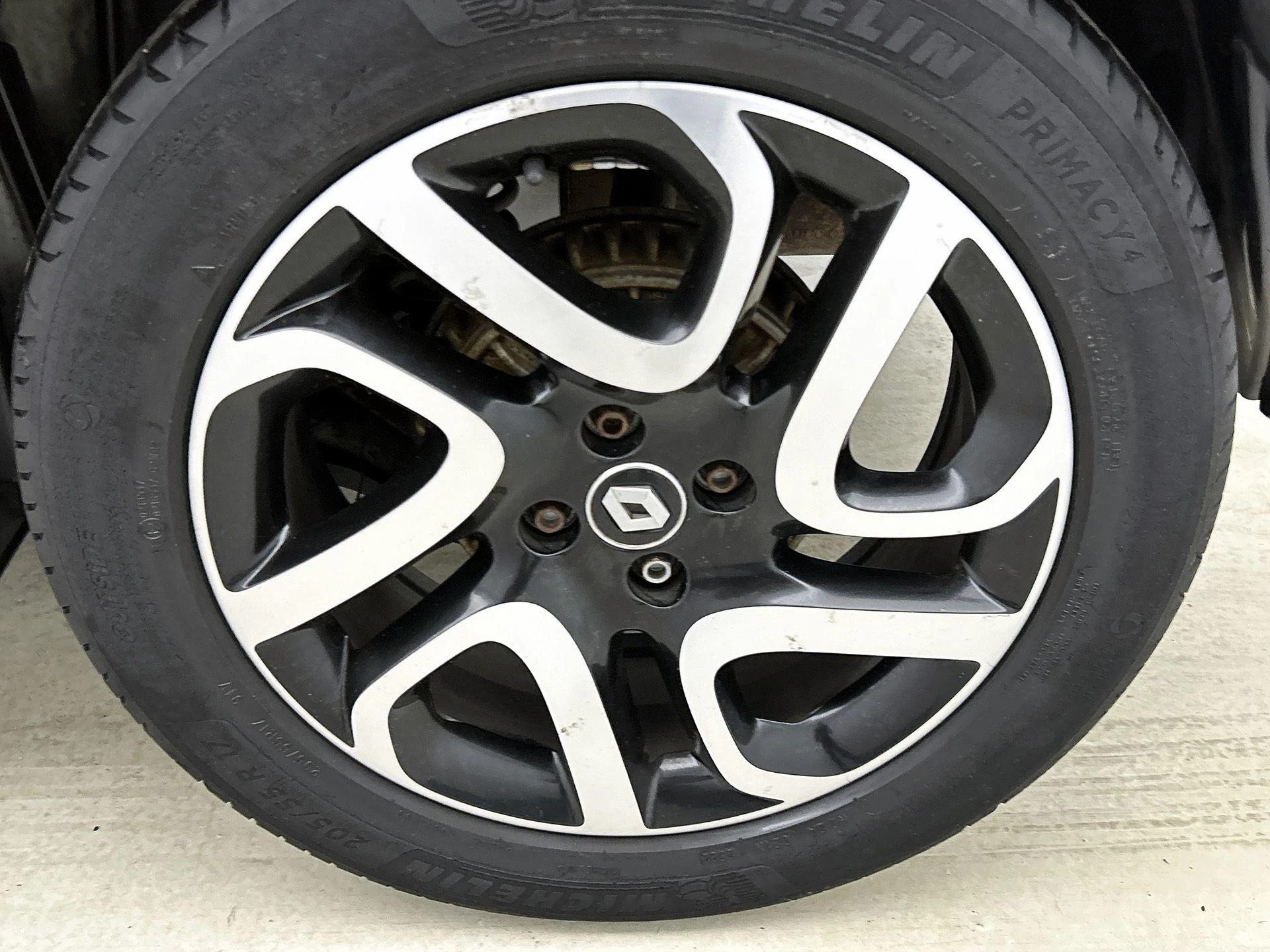 Renault-Captur-image-32