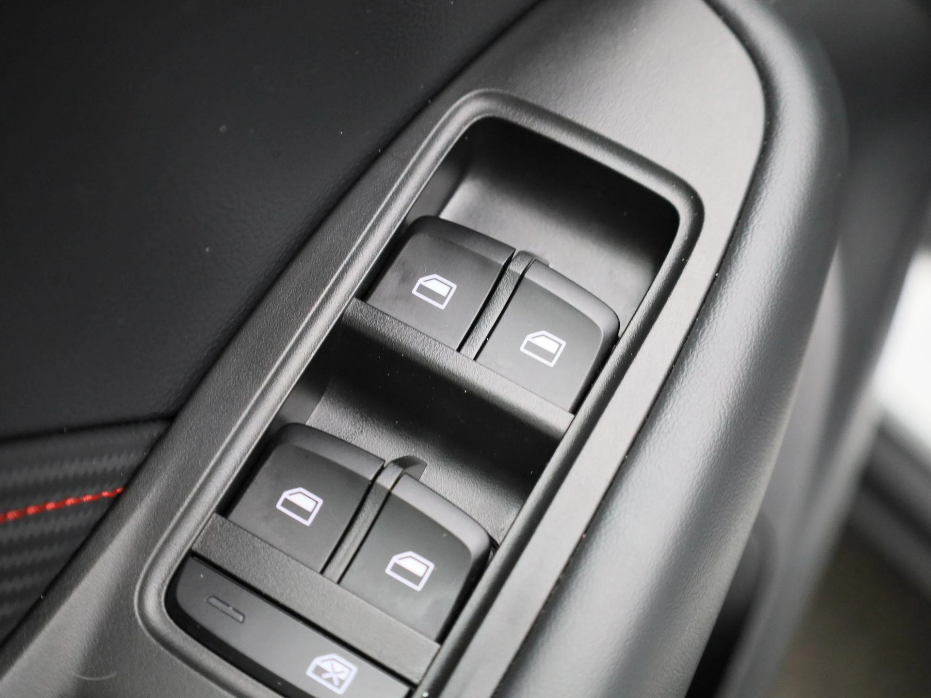 MG-ZS EV-image-33