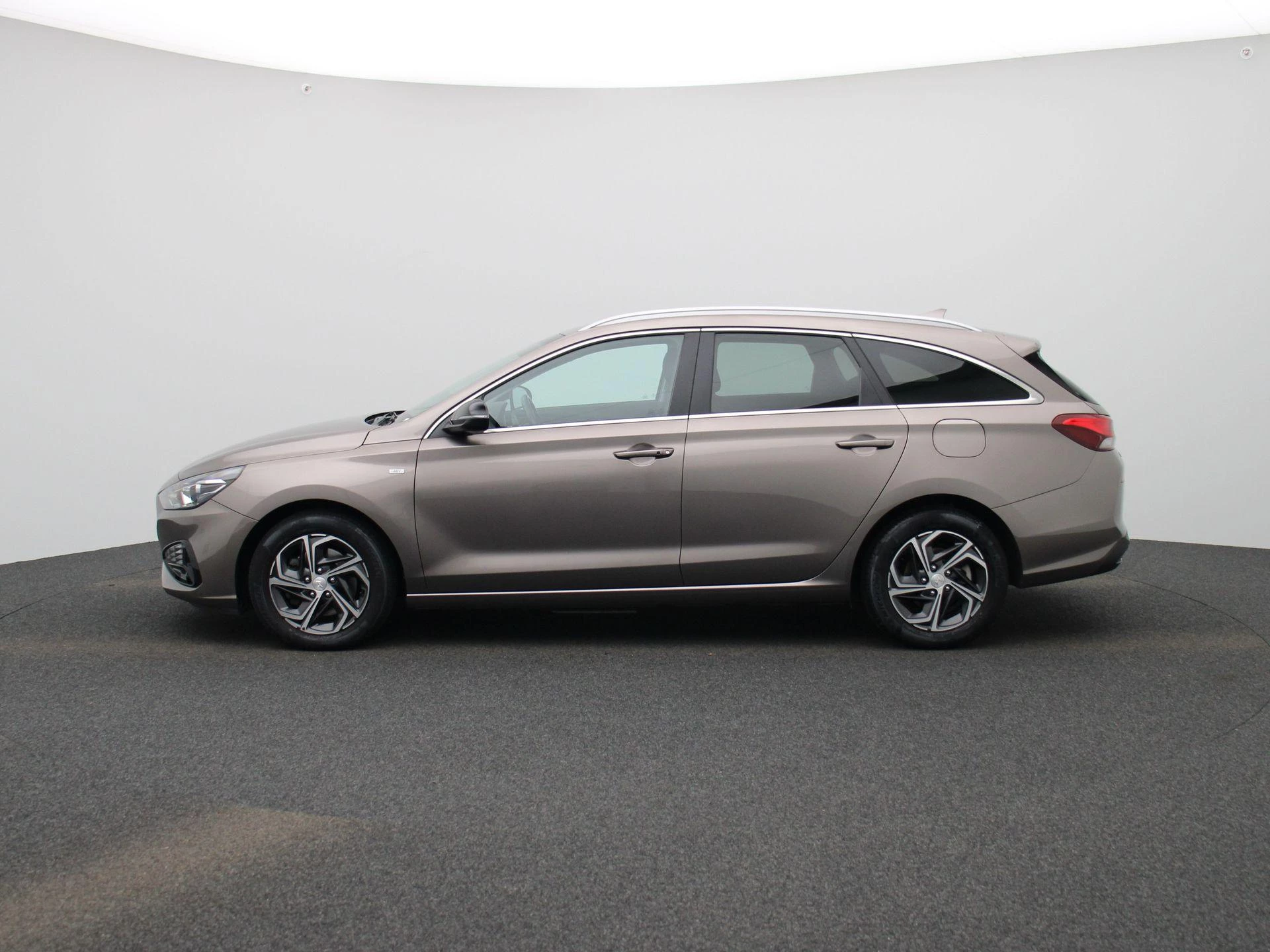 Hyundai-i30-image-3