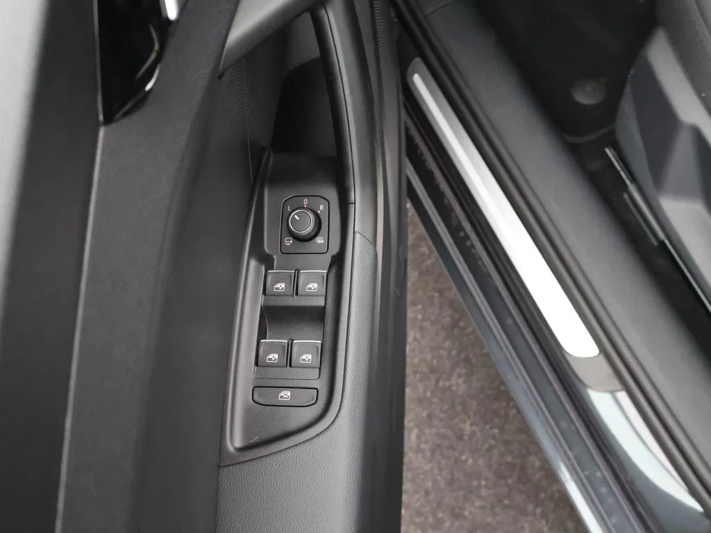 Audi-A1 Sportback-image-13