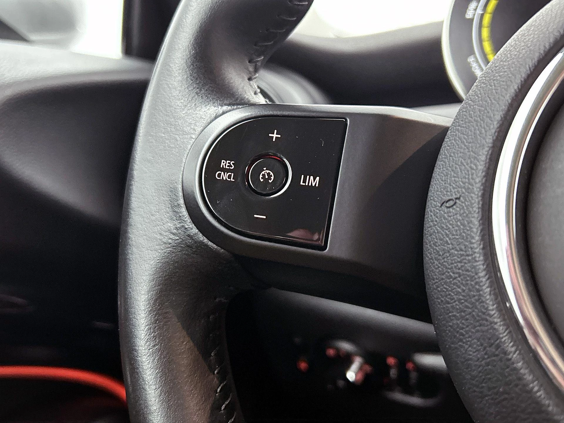 MINI-Electric-image-5