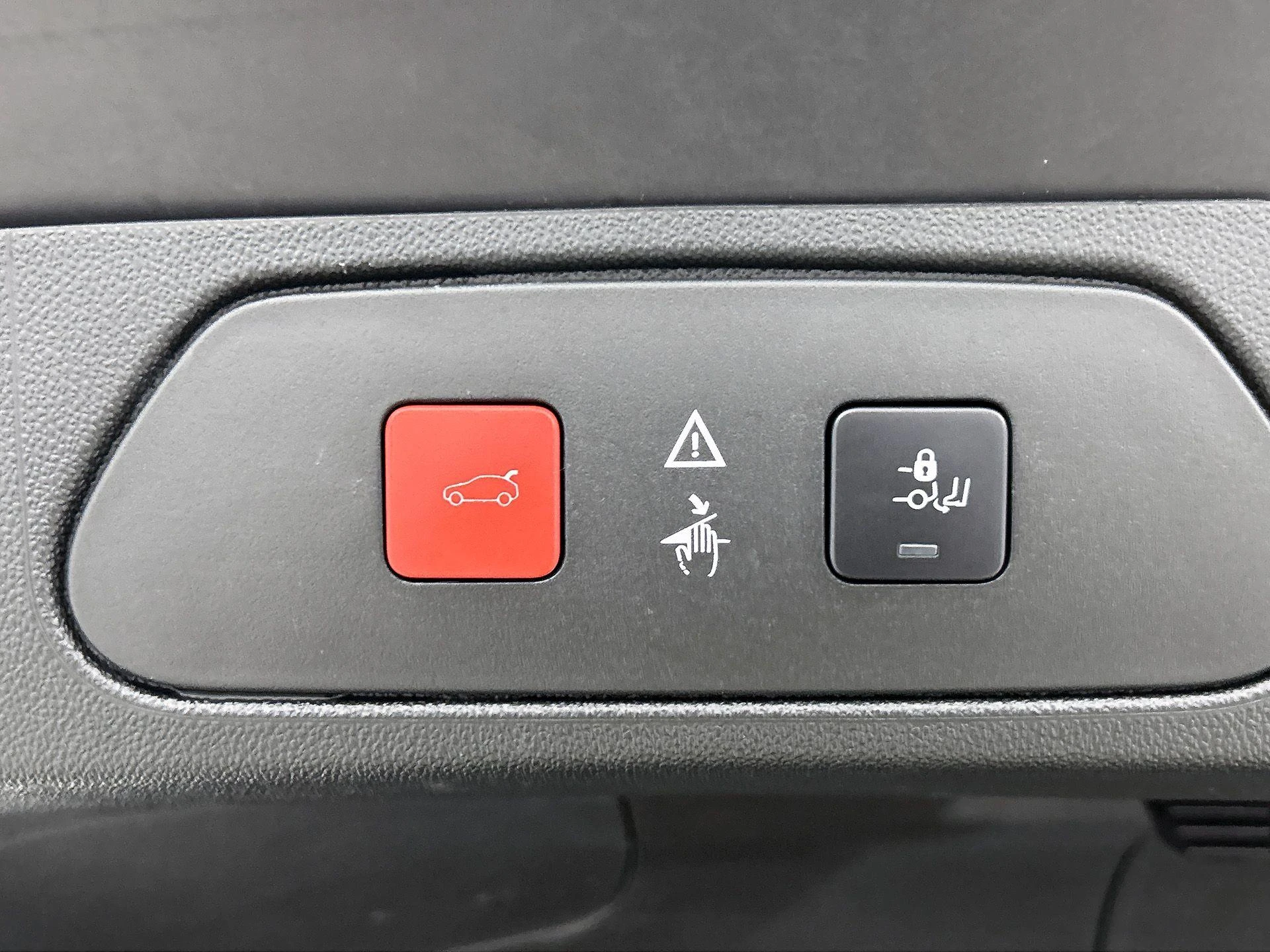 Opel-Grandland X-image-18