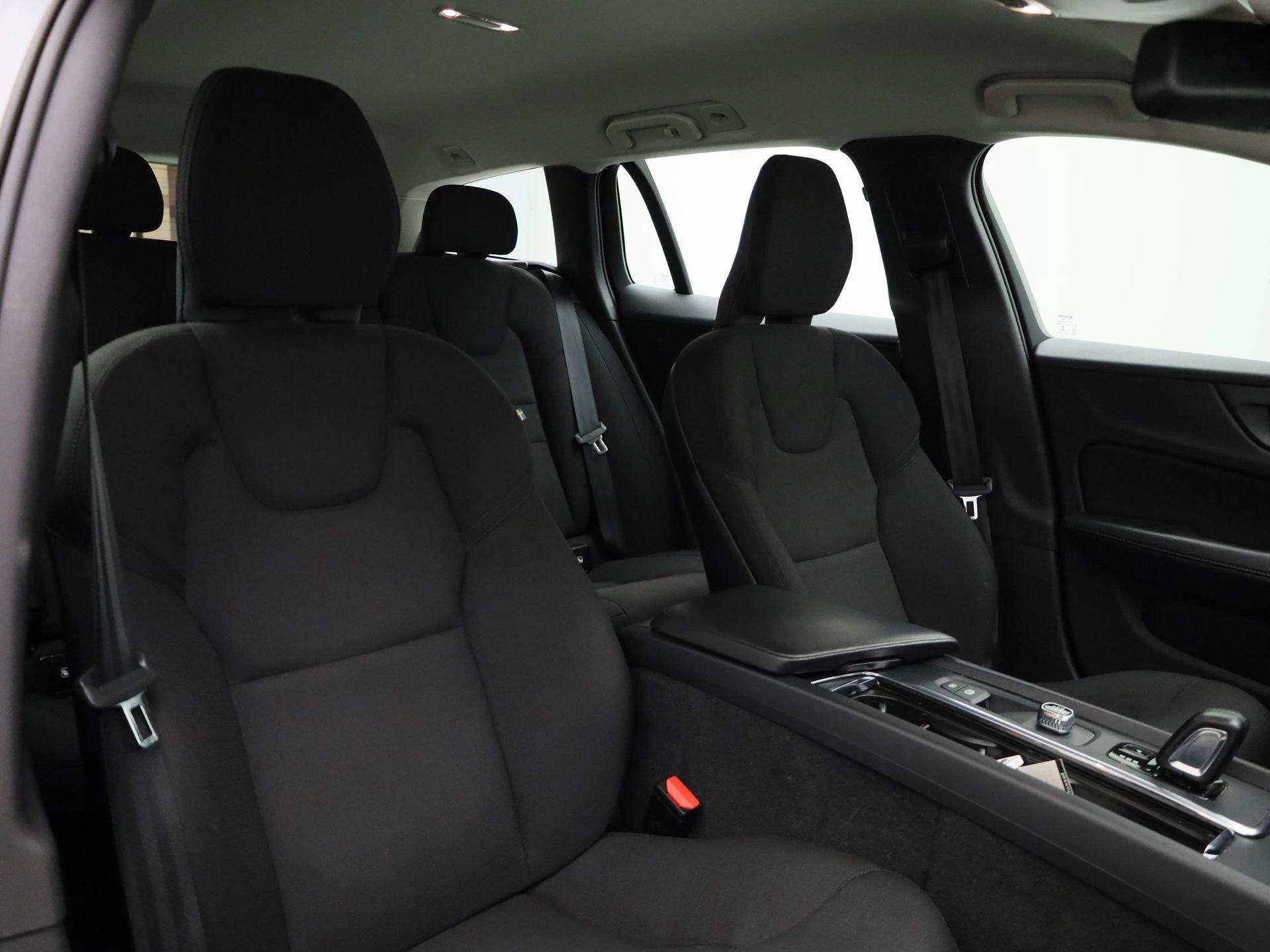 Volvo-V60-image-29