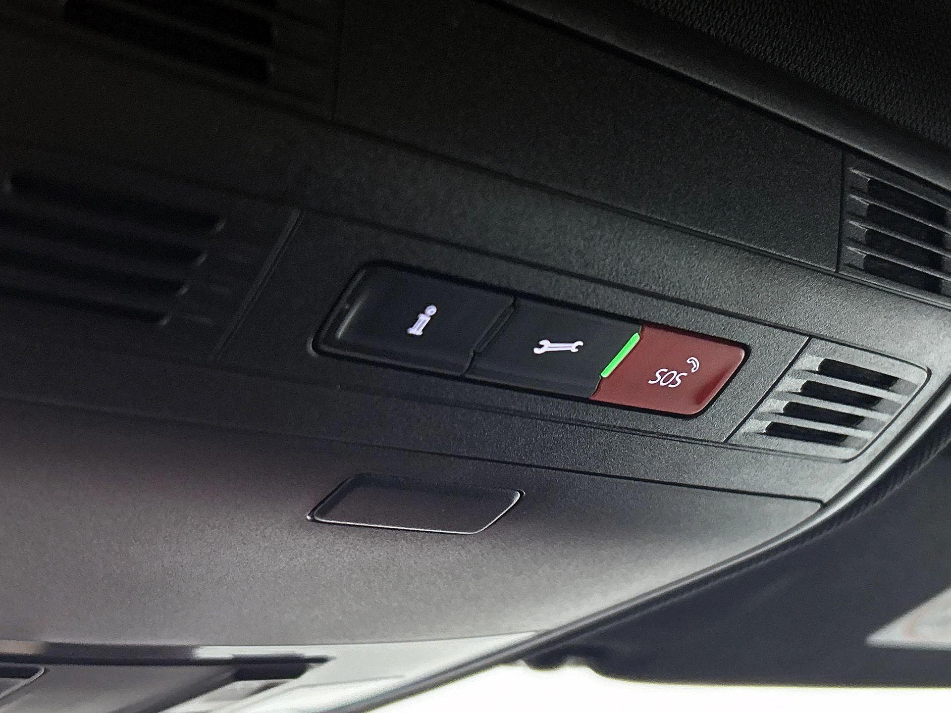 Volkswagen-Polo-image-15