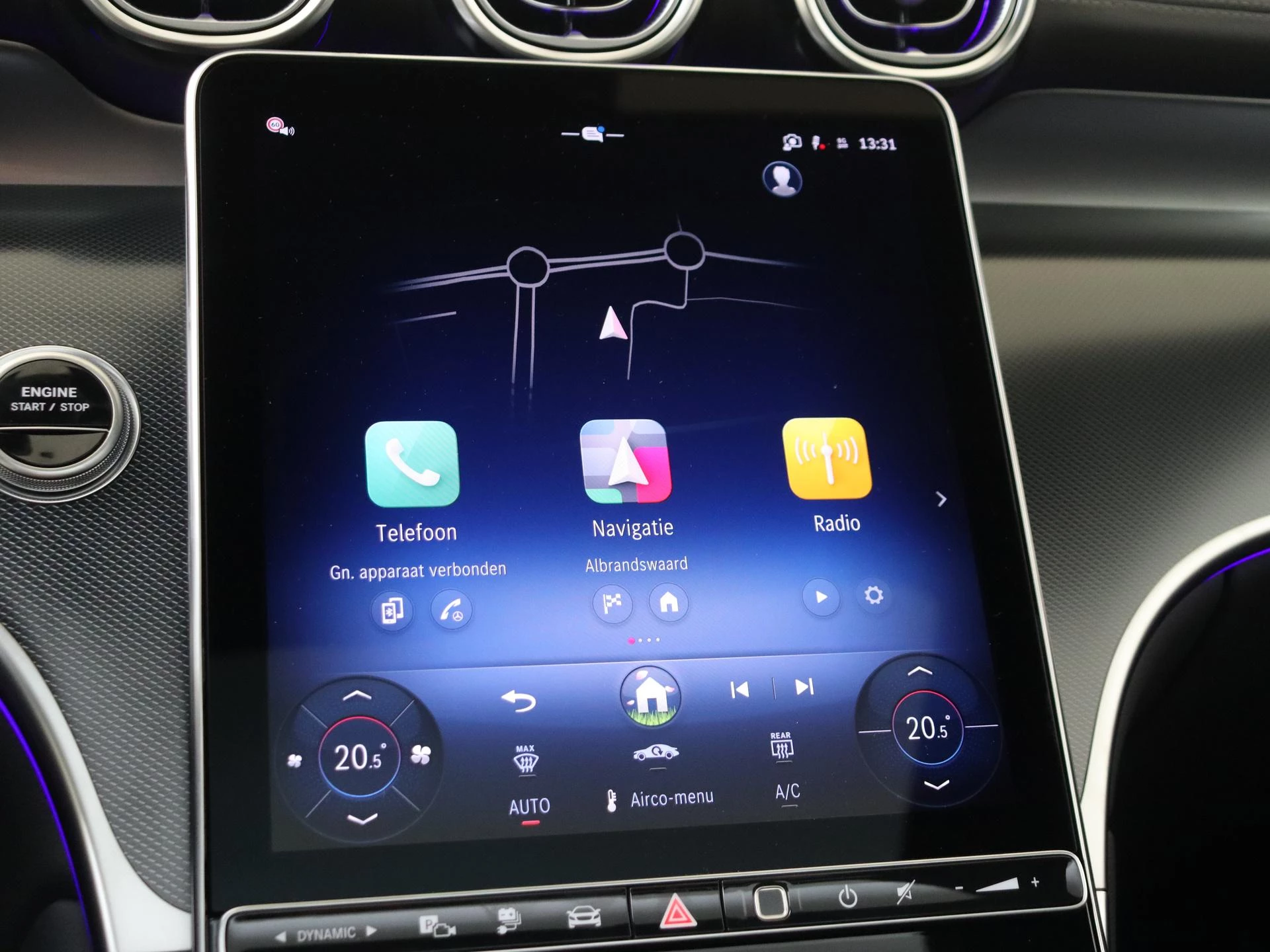 Mercedes-Benz-GLC-image-15