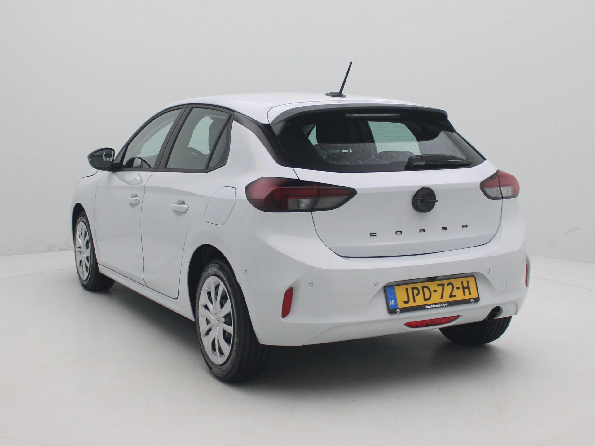 Opel-Corsa-image-1