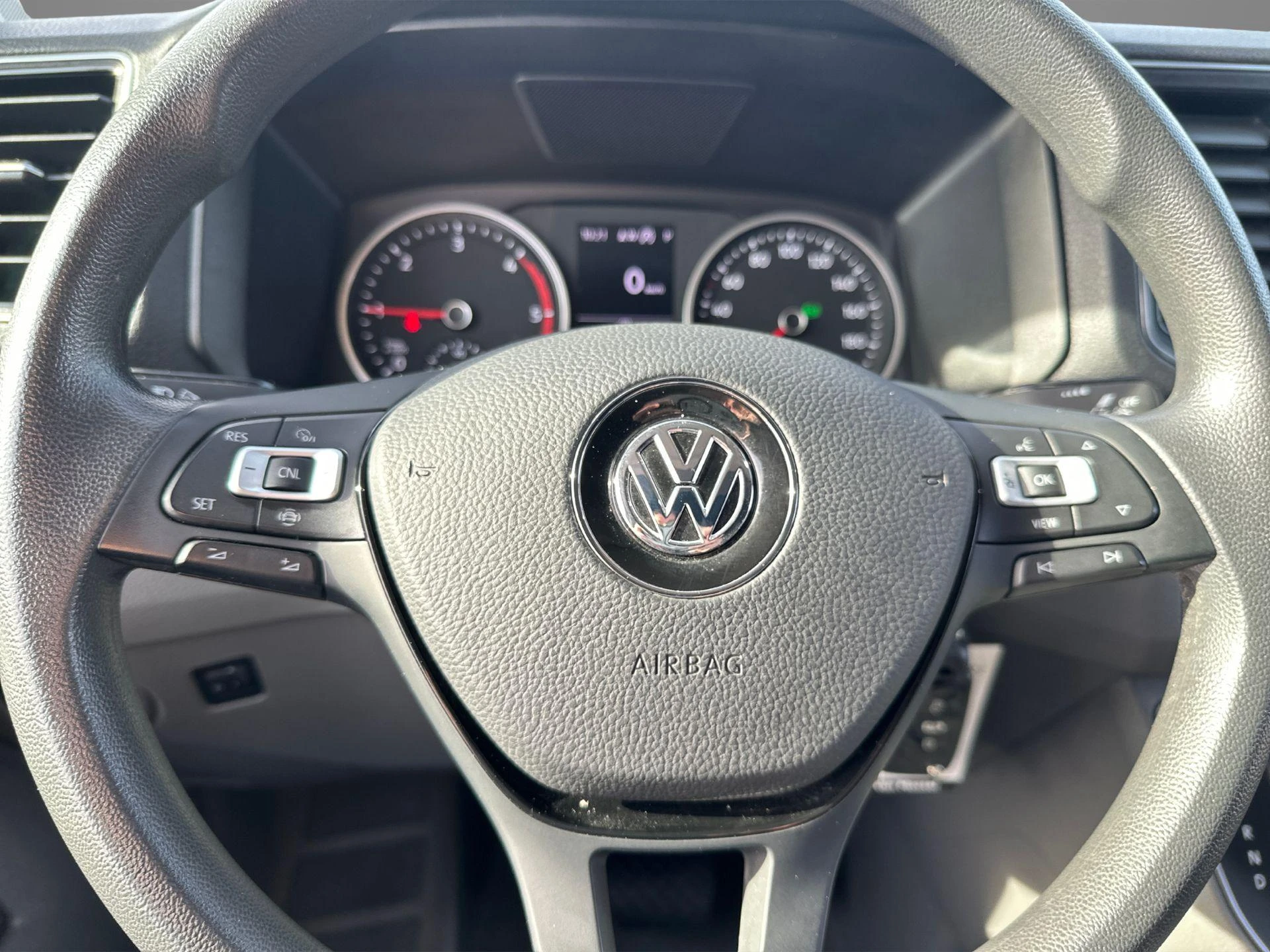 Volkswagen-Crafter-image-26