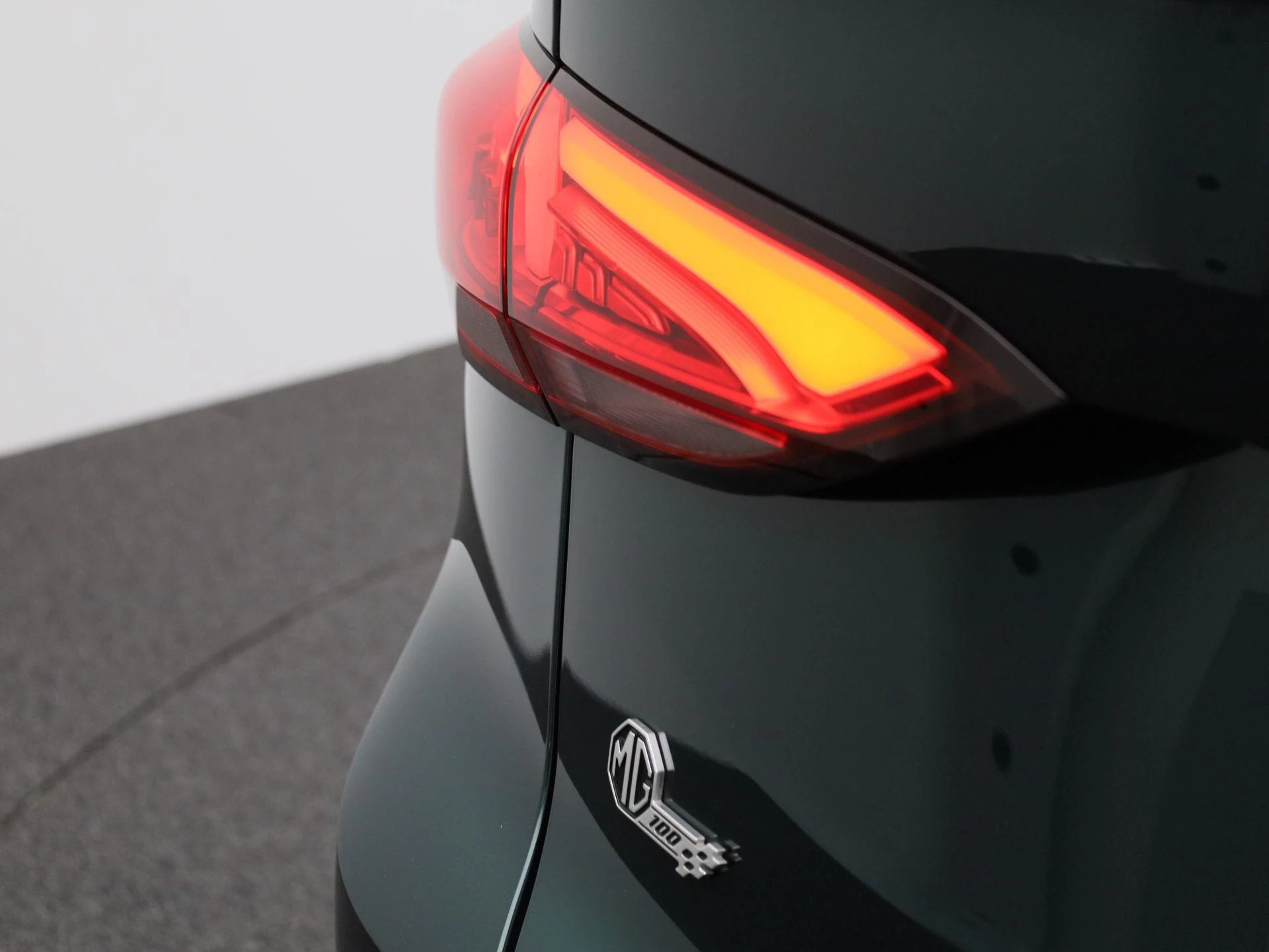 MG ZS 1.5 Hybrid+ Luxury