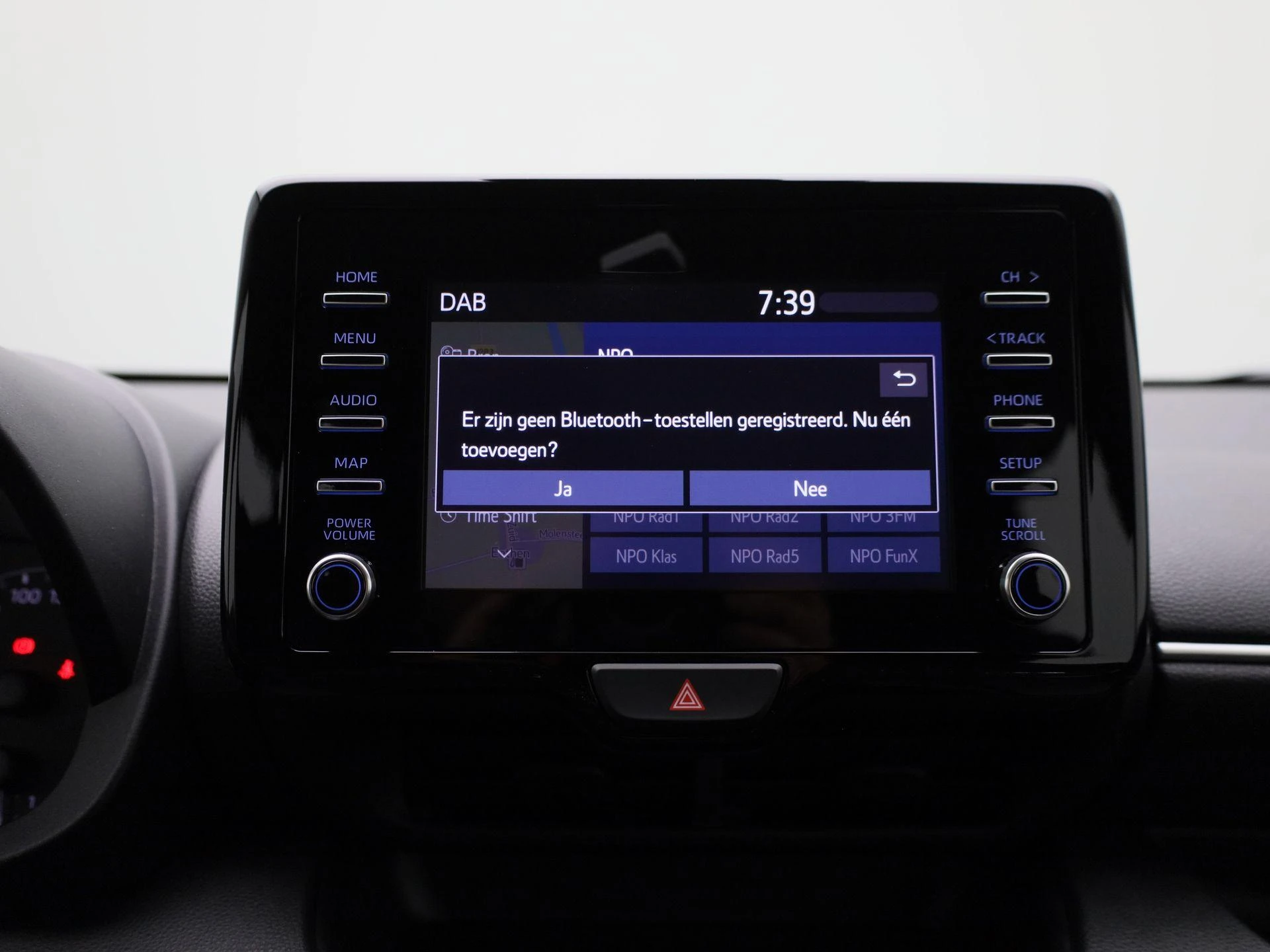 Toyota-Yaris-image-19