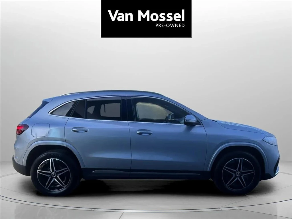 Mercedes-Benz-EQA-image-3
