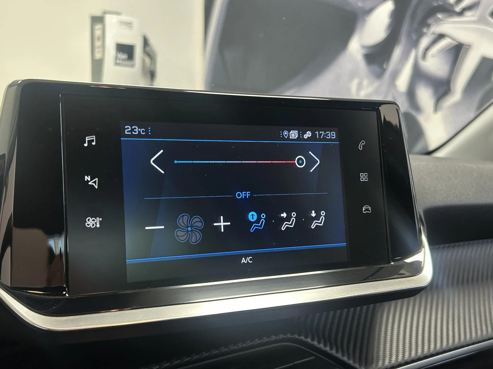 Peugeot-208-image-8
