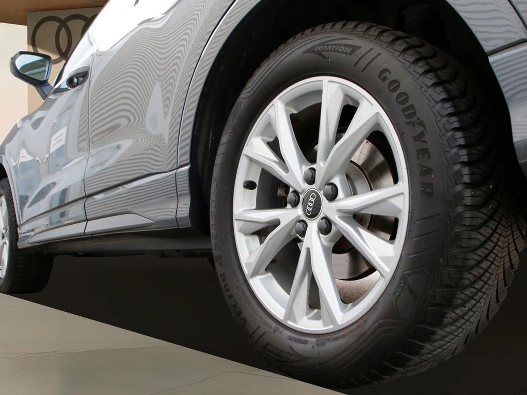 Audi-Q3-image-6