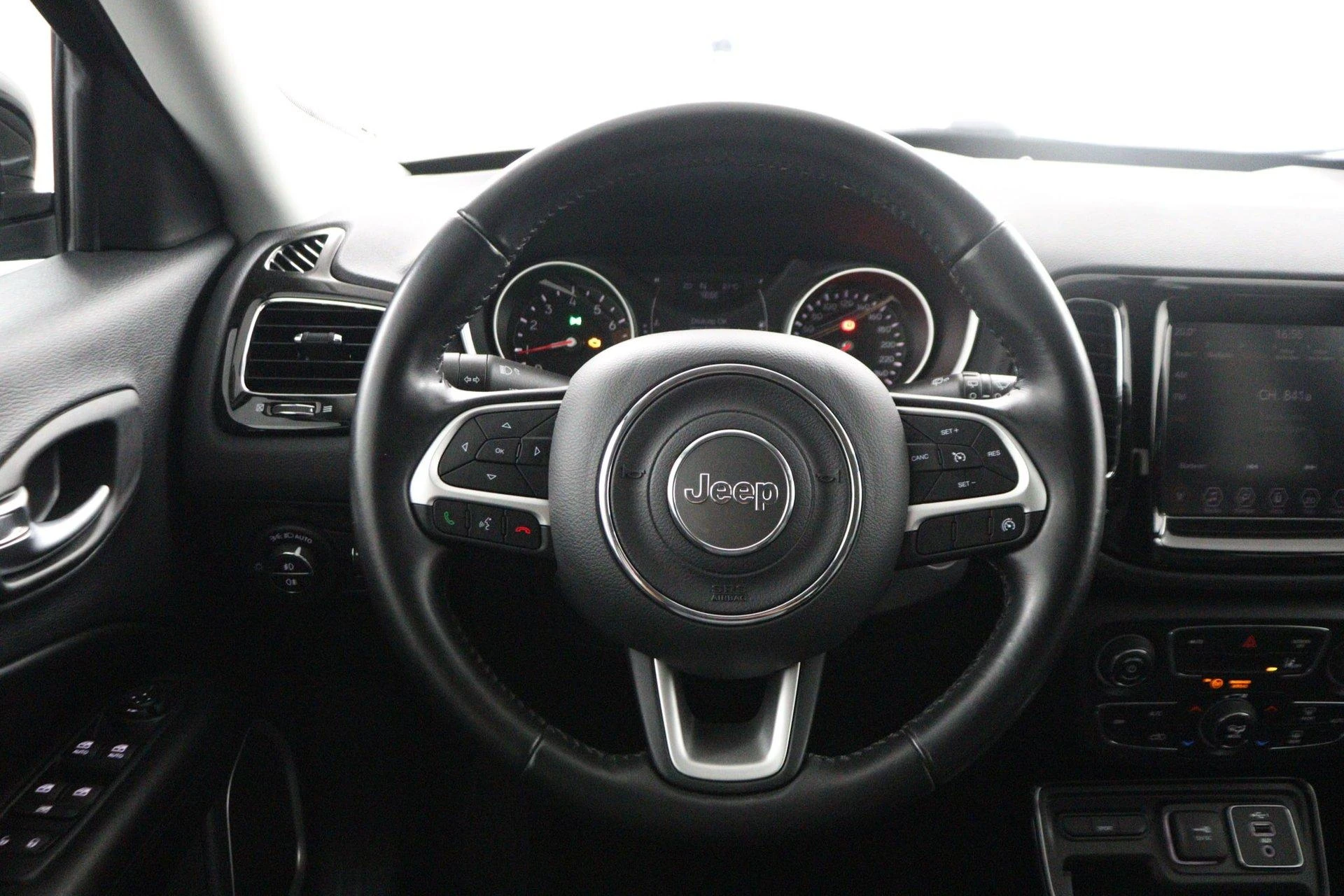 Jeep-Compass-image-58