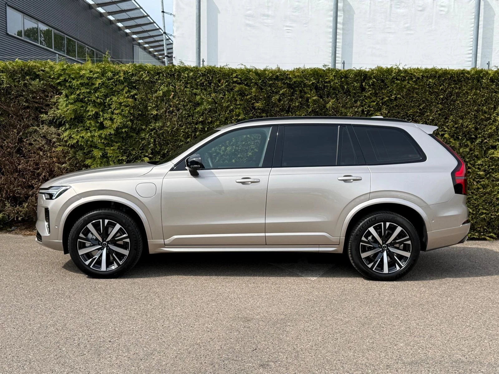 Volvo-XC90-image-13