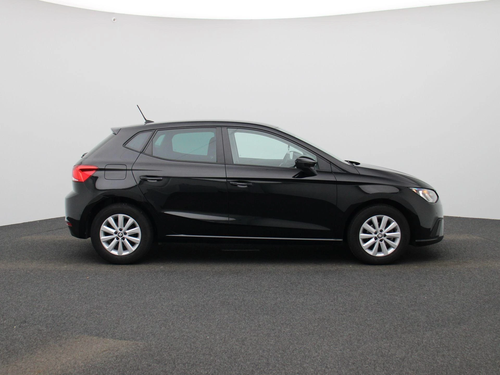 SEAT-Ibiza-image-5