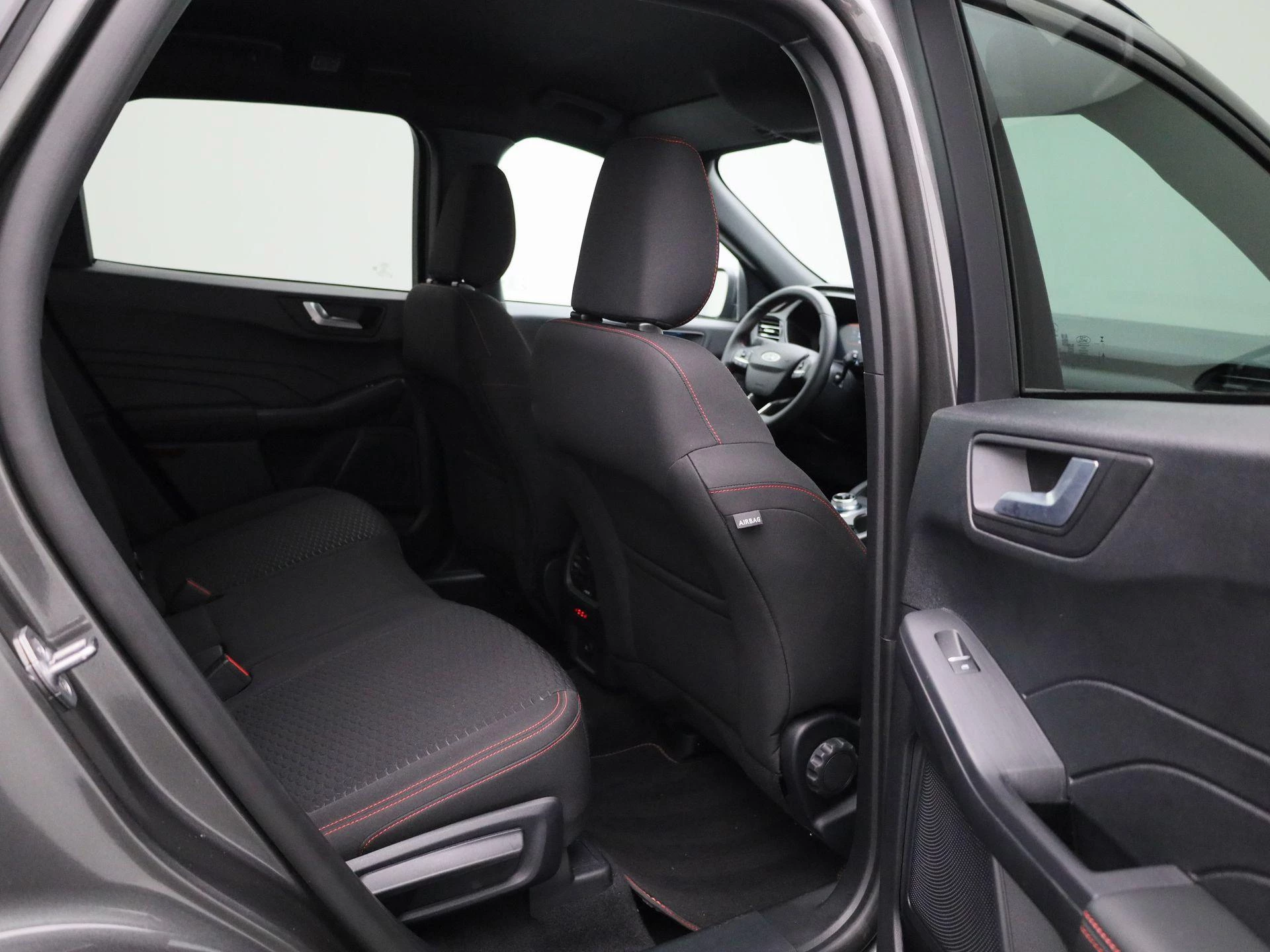 Ford-Kuga-image-40