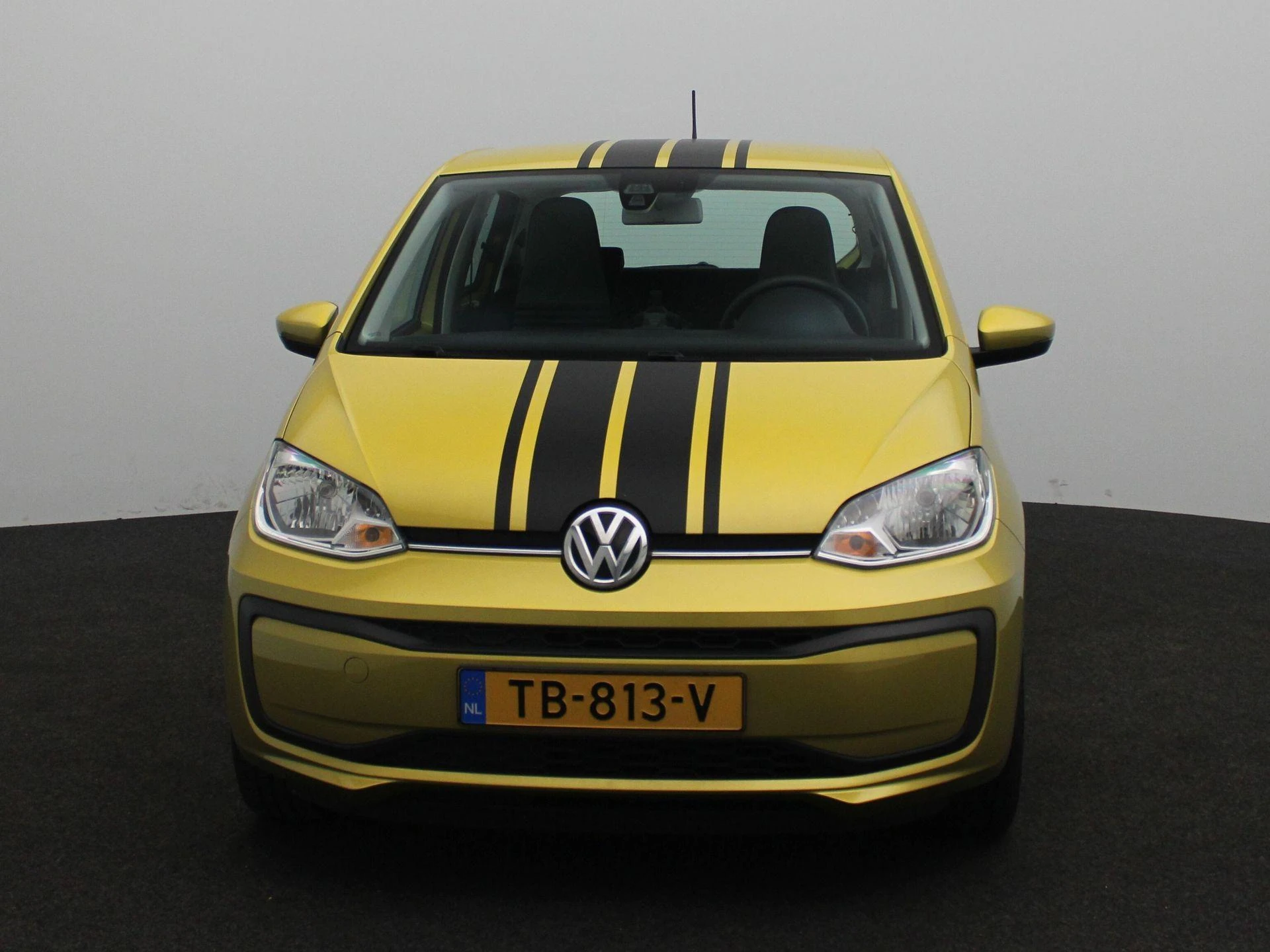 Volkswagen-up!-image-2