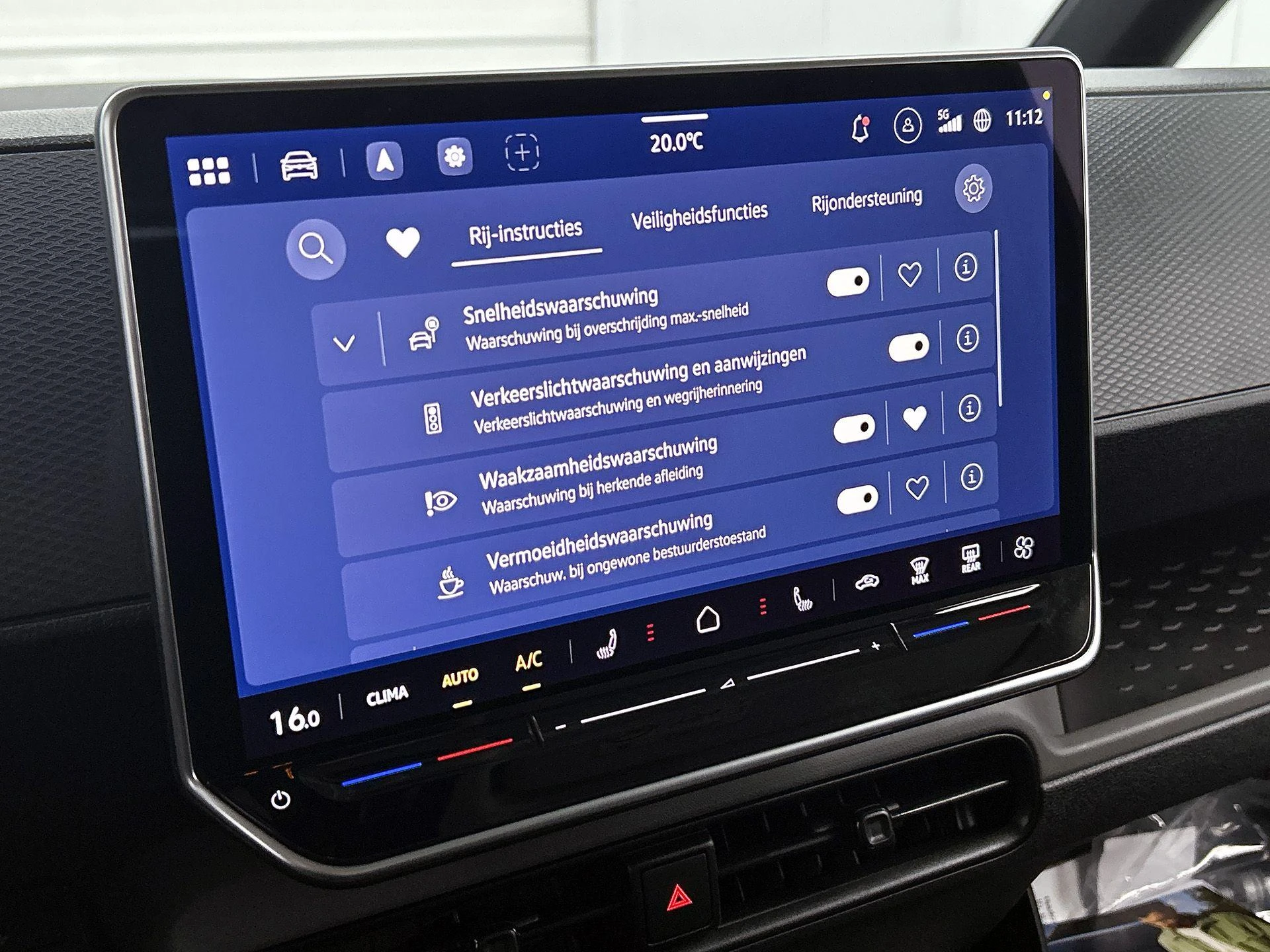 Volkswagen-ID. Buzz Cargo-image-9
