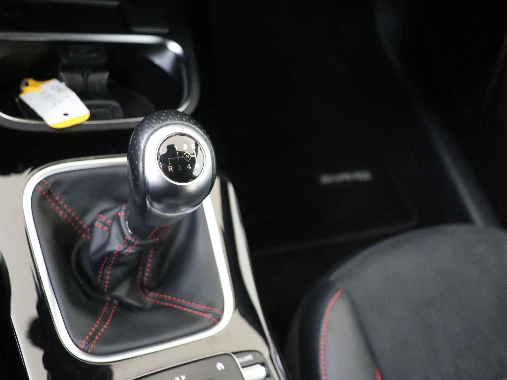 Mercedes-Benz-A-Klasse-image-17