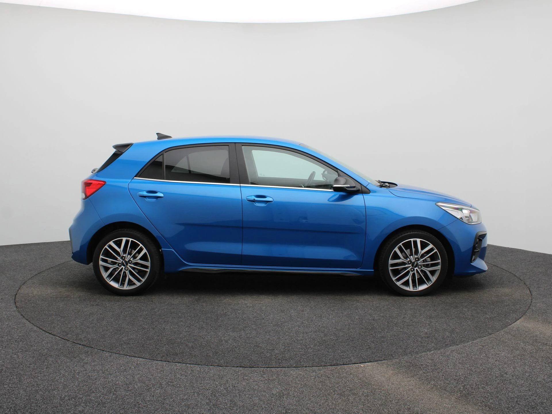 Kia-Rio-image-5