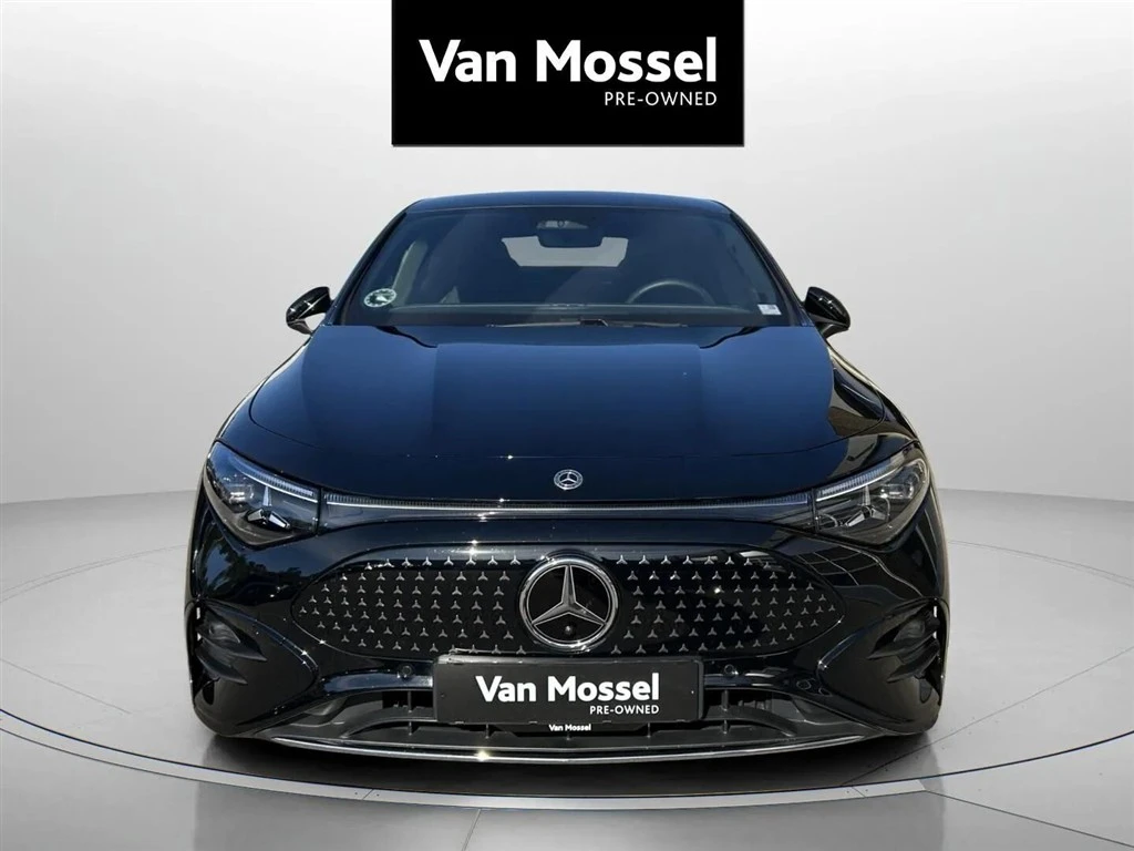 Mercedes-Benz-CLA-image-1