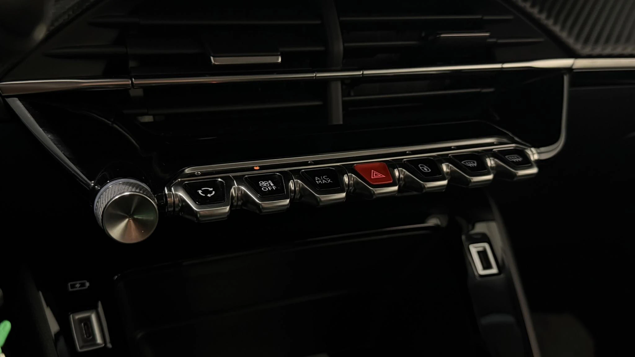 Peugeot-2008-image-10