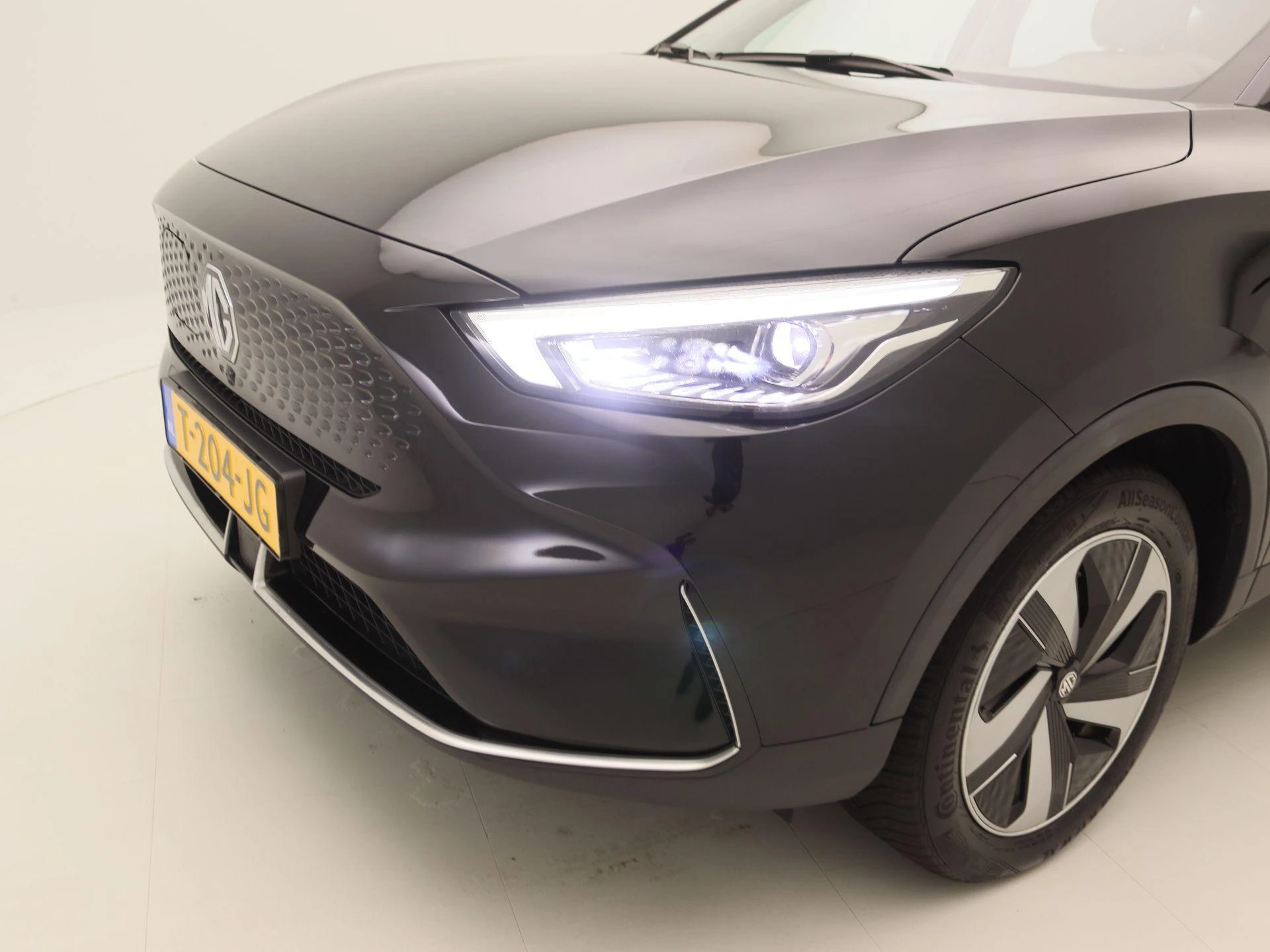 MG-ZS EV-image-14