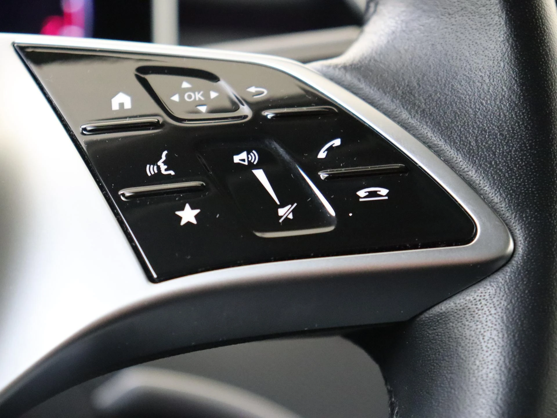 Mercedes-Benz-C-Klasse-image-12