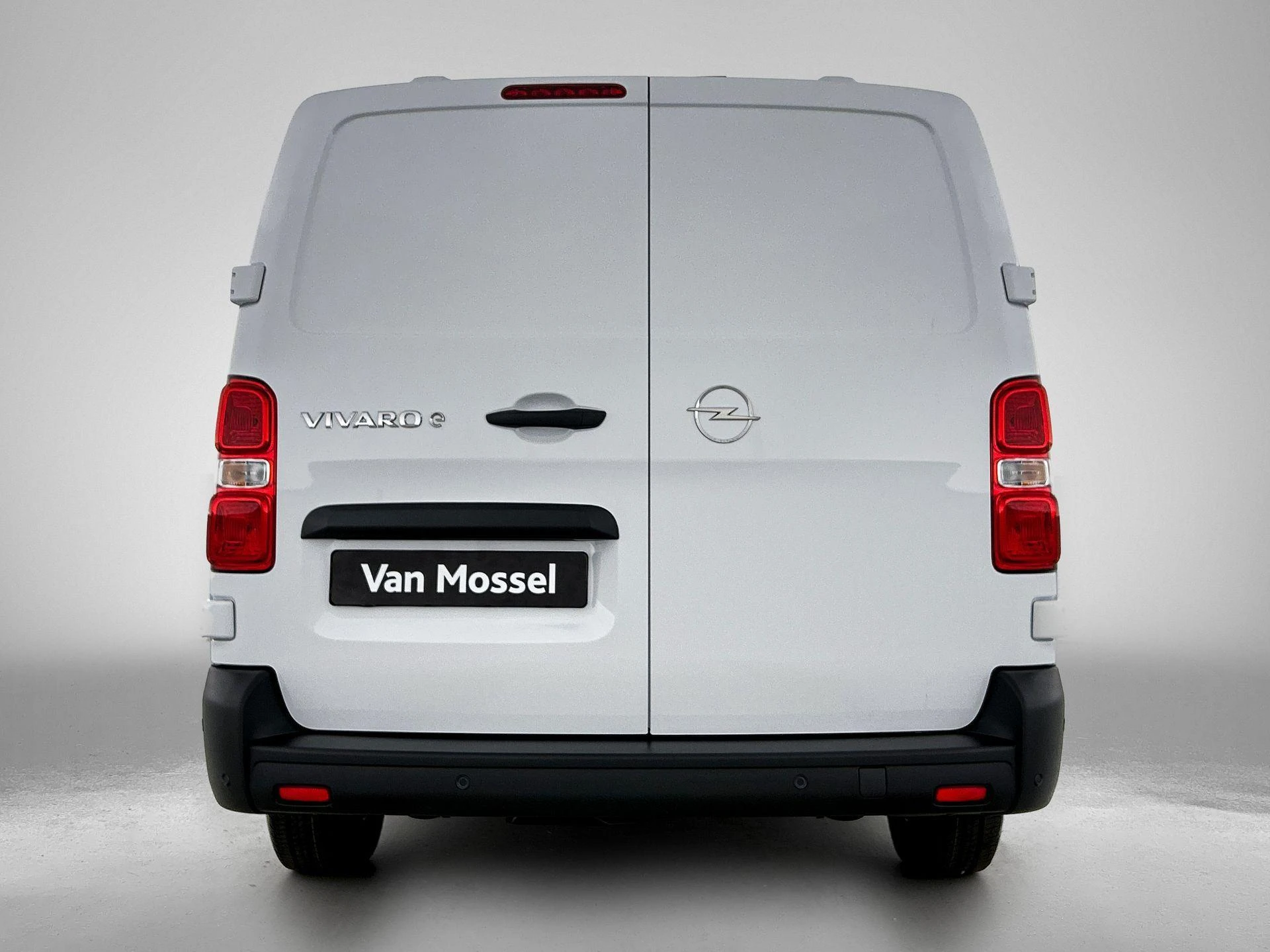 Opel-Vivaro-image-3