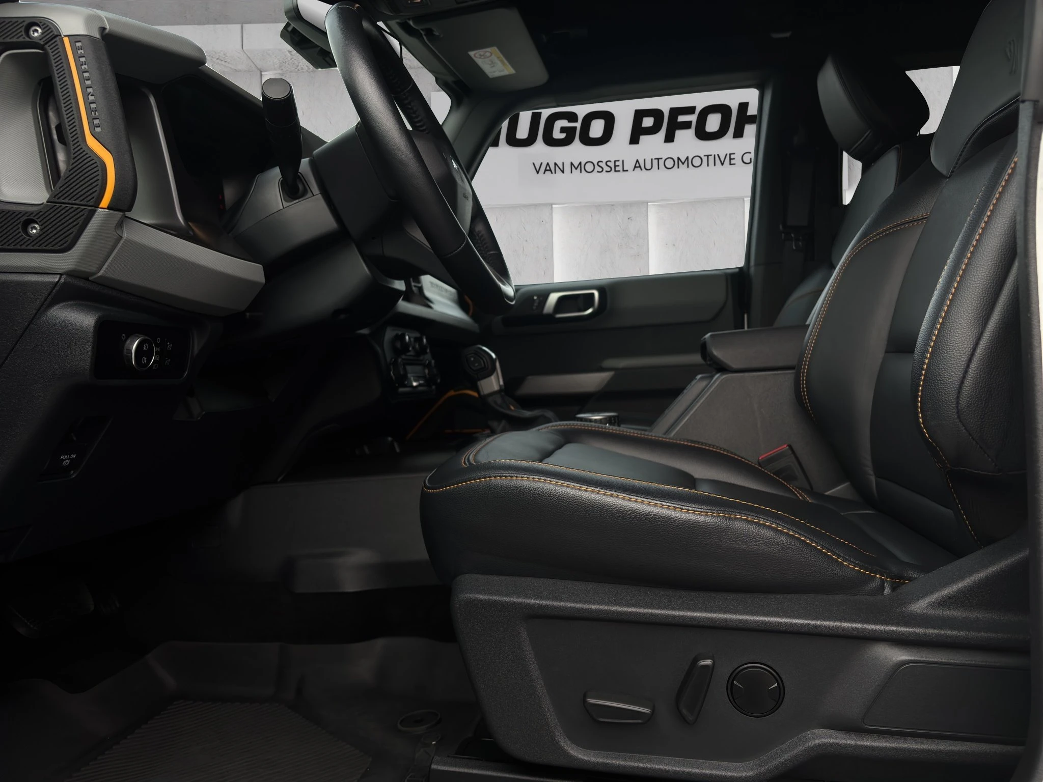 Ford-Bronco-image-9